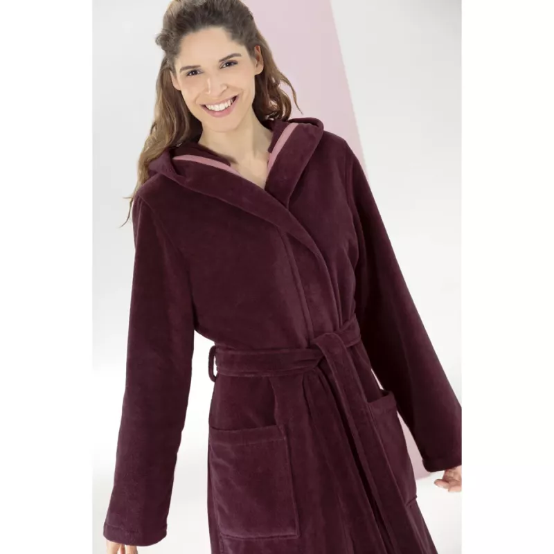 Women’s Hooded Bathrobe Burgundy Red