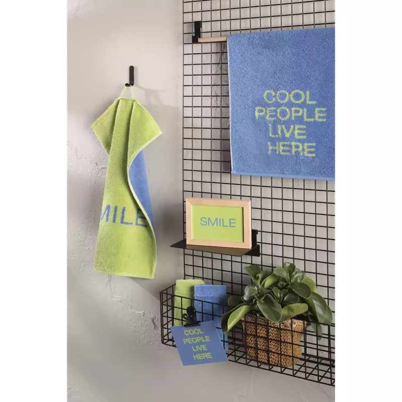 Handduk Cool People Live Here 30x50