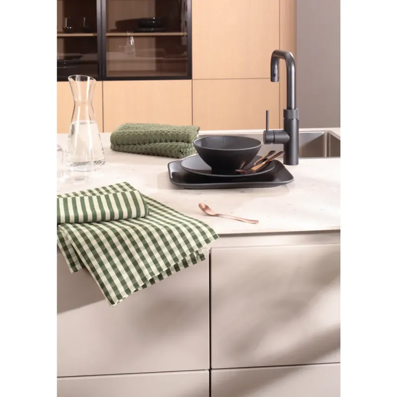 Cawö Linen Classics kitchen towels 2-pack checked olive green 50×70 cm 538-43