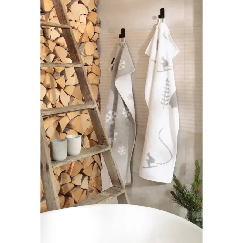 Cawö Winter cotton towel, snowflakes – platinum/white 6270-76
