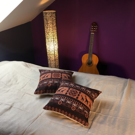 Cushion with traditional African design 45x45 cm 40% linen 60% polyester
