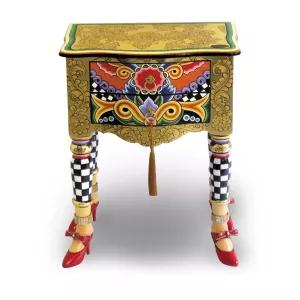 Toms Drag Drawer Chest Versailles M 101836