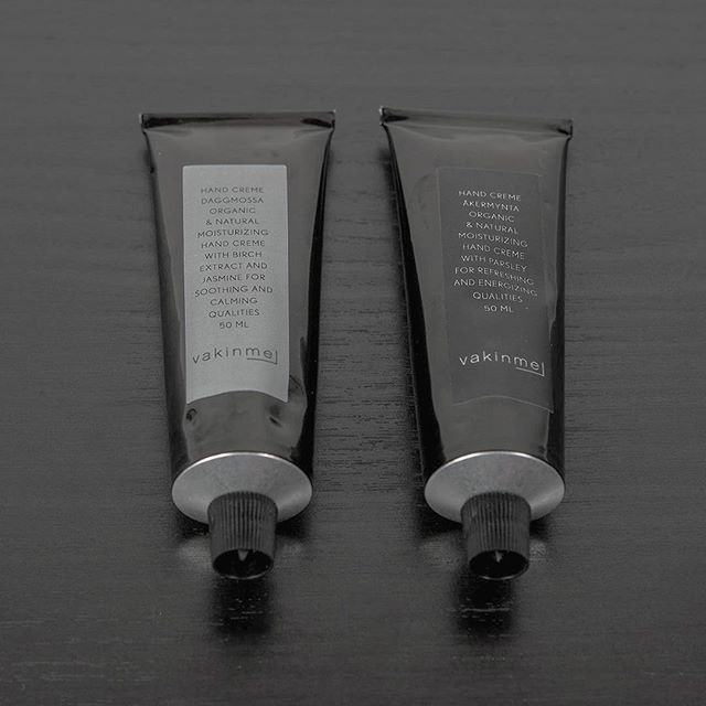 Vakinme - Natural home & body care products of certified organic raw ingredient from  the Swedish westcoast. Åkermynta, Björktuva, Daggmossa