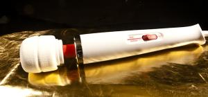 Taikasauva hierontalaite