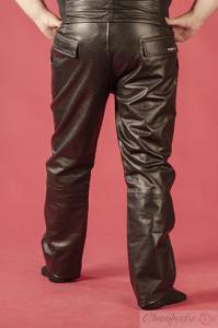 Mustat Nahkahousut Loose Fit