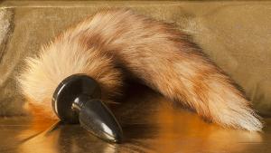 Fox Tail Blonde, Ruber Plug