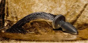 Ponytail Musta, Kumitulppa