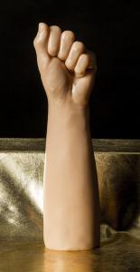 Fisthand - puristettu nyrkki