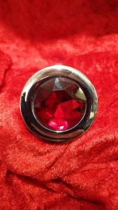 Midi Anal korut punainen