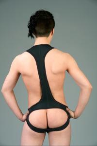 N Wrestling Open musta XXL