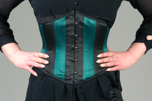 Musta ja vihreä 34" UB