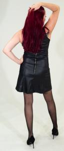 A-linjainen mekko, PU-nahkaa L