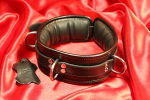 Pehmustettu BDSM Kaulapanta