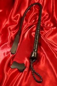 Yksihäntä pitkänomainen kielihäntä