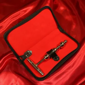 3B3S Ball Dildo kiiltävää terästä, useita erikokoisia palloja, elegantti ja sulava, toimitetaan omassa kotelossaan turvallista ja huomaamatonta säilytystä varten.