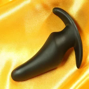 Nick – weicher schwarzer Silikon-Analplug in Größe XL von Chambers of Love, schlanker Silikon-Analplug mit Ankerfuß für sichere Anwendung