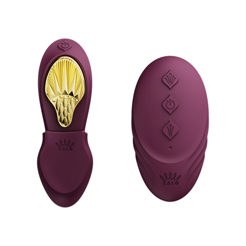 Punainen AYA – kannettava alushousuvibraattori magneetilla ja kaukosäätimellä, elegantti muotoilu ja huomaamaton nautinto Chambers of Lovelta.