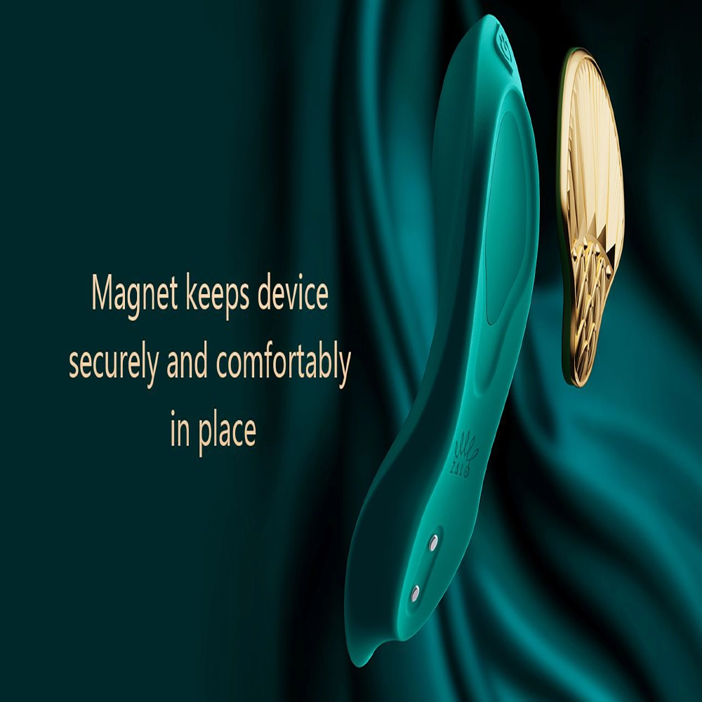 AYA – kannettava alushousuvibraattori kiinnitetty magneettisuljennalla alushousujen ulkopuolelle, taivaallista nautintoa varten – elegantti ja huomaamaton muotoilu Chambers of Lovelta.