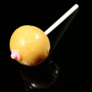 Boobie Pop Nipply. Breast-shaped strawberry-flavoured lollipop from Chambers of Love, perfect as a fun gift or for a stag party.