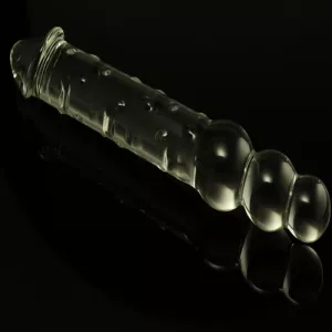 Lasidildo, jossa on 3 helmeä Chambers of Lovelta, kuvattu mustaa taustaa vasten koossa S. Tyylikäs muotoilu nautintoon ja tarkkuuteen.