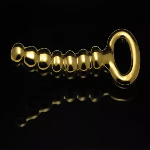 Lasidildo helmillä Chambers of Lovelta. Tyylikäs muotoilu, jossa on teksturoidut helmet intensiiviseen nautintoon.