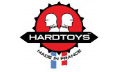 Hardtoys-logo – XXL-dildoja toimittava Chambers of Loven yhteistyökumppani, tunnettu korkealaatuisista ja realistisista seksileluista.
