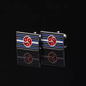 Detail shot of cufflinks with BDSM flag from Chambers of Love. Show your BDSM pride with style and elegance.