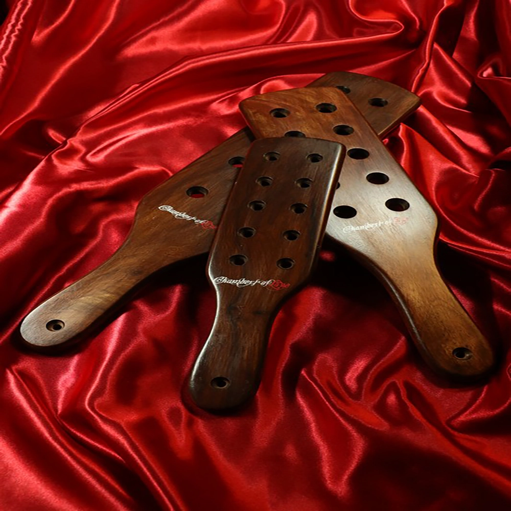 Chambers of Love presenterar Sheesham Impact Paddlar med exklusiv känsla och kraft i varje slag. Gruppbild på alla storlekarna.