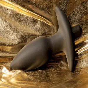 Svart vibrerande analplugg i silikon med bred bas (sidovy) – Silicone Fantasy Anal Plug från Love Toy (3 hastigheter, 7 vibrationsmönster) – Chambers of Love