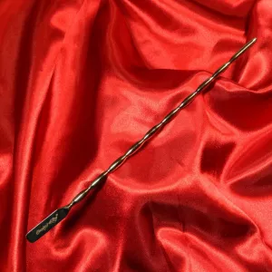 Yksittäinen dilataattori Chambers of Lovelta – Eksklusiivinen ruostumattomasta teräksestä valmistettu dilataattori, 290 mm pitkä ja 6 mm halkaisijaltaan, suunniteltu tarkkuuteen ja intensiivisiin kokemuksiin.