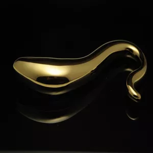 Sileä kaareva G-piste lasisauva Chambers of Lovelta. Tyylikäs muotoilu intensiiviseen nautintoon ja tarkkuuteen.