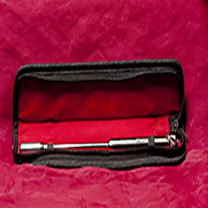 Värisevä teräksinen dilataattori, koko Suuri, turvalliseen ja intensiiviseen virtsaputken laajennukseen, suunniteltu Chambers of Lovelta.