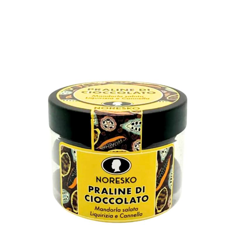 Salt mandel, lakrits & kanel