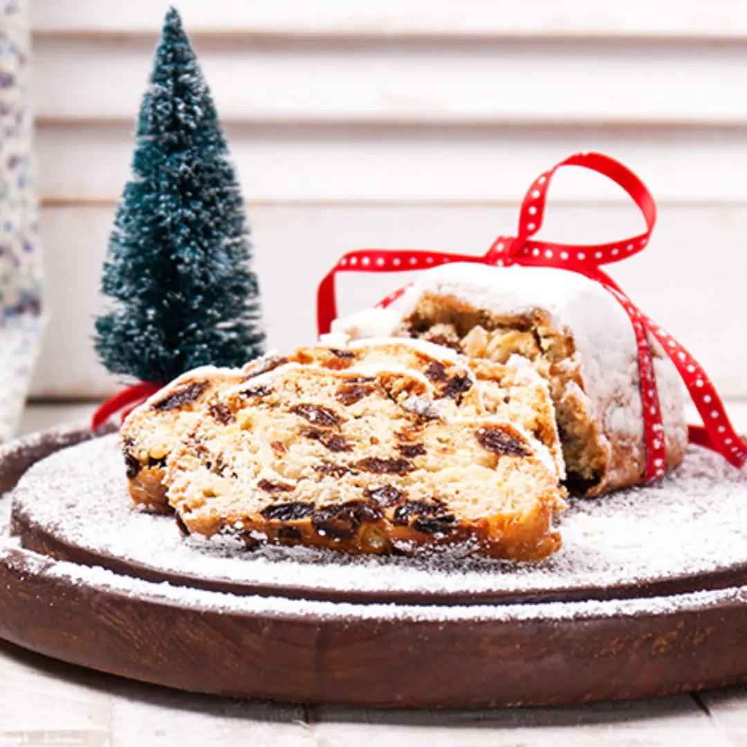 Jul Stollen med nougat Recept på Jul Stollen med nougat