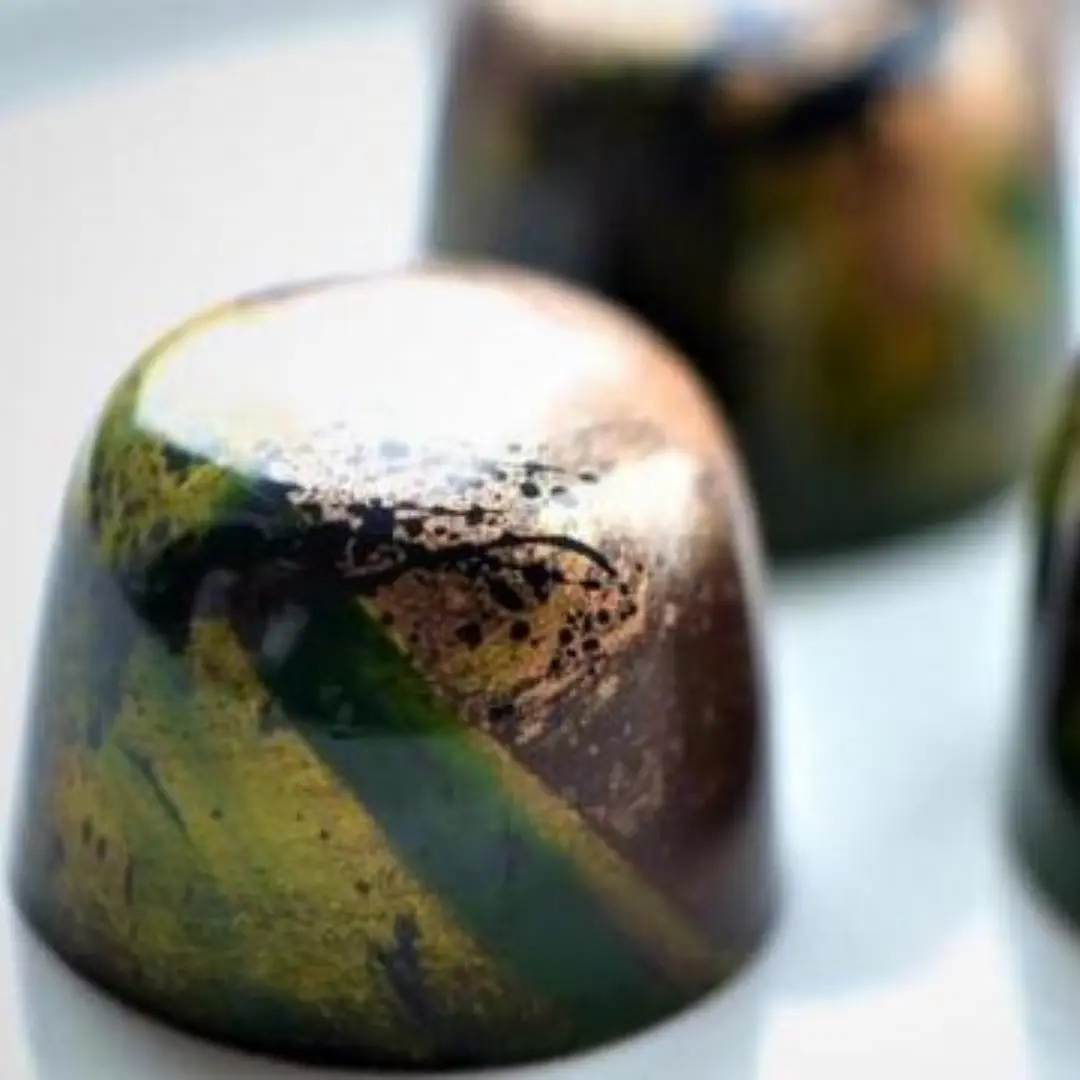 Kokos, Ananas & Kayambe Pralin - Kokos, ananas & Kayambe