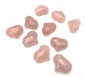 Rosenkvarts hjärta -amulett