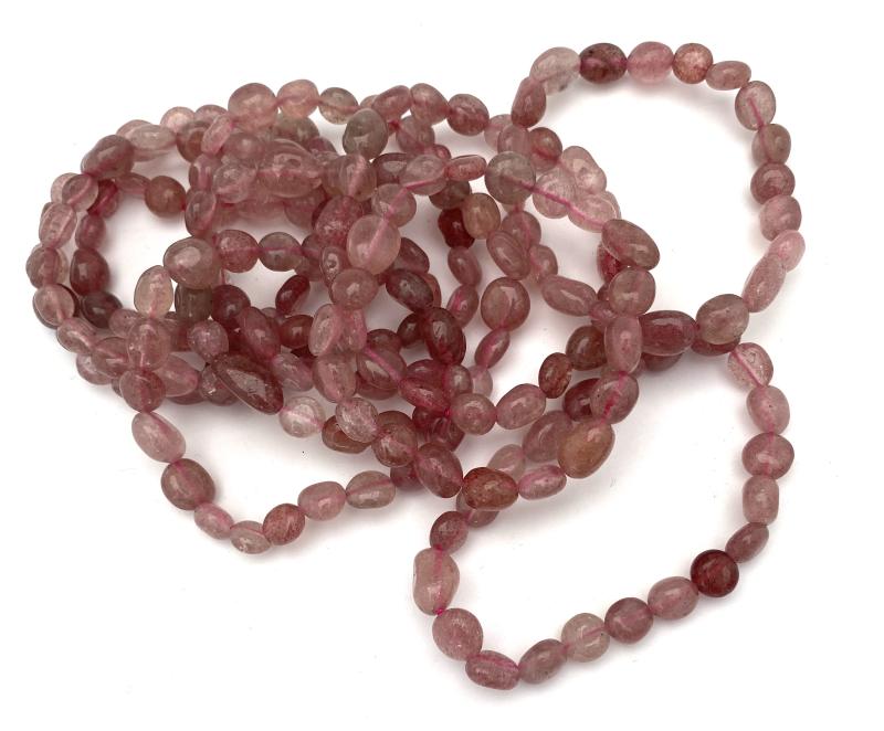 Jordgubbskvarts armband