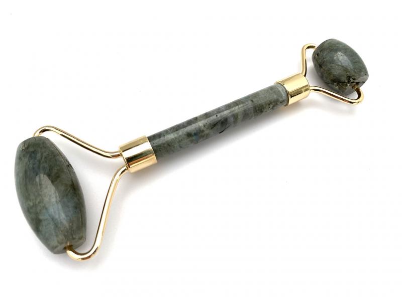 Ansiktsroller i Labradorit