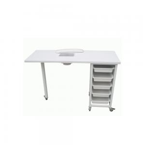 Manikyrbord i vitt med dammsug