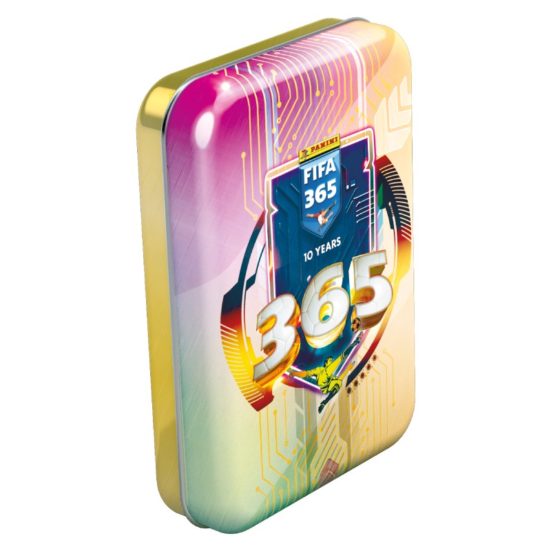 1st Pocket Tin Panini Adrenalyn XL FIFA 365 Nordic Edition 2025 - Slumpmässigt vald färg