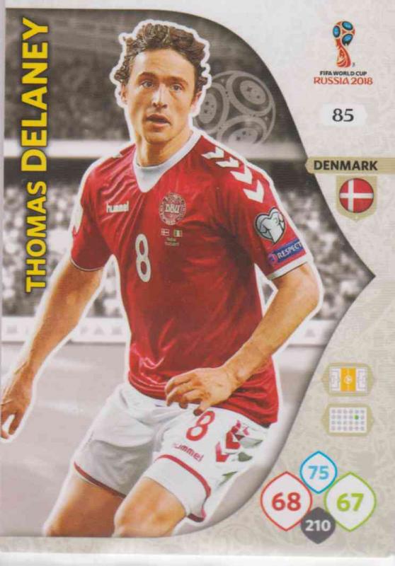 WC18 - 085  Thomas Delaney (Denmark) - Team Mates