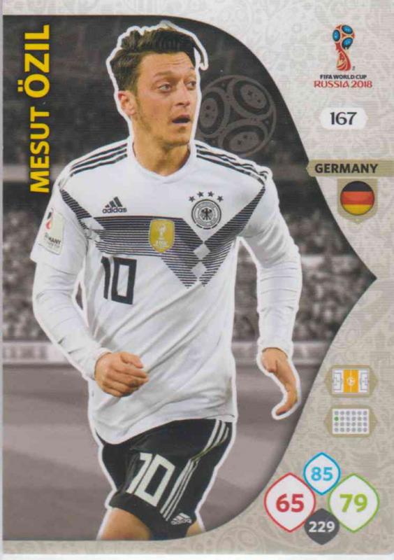 WC18 - 167  Mesut Ozil (Germany) - Team Mates