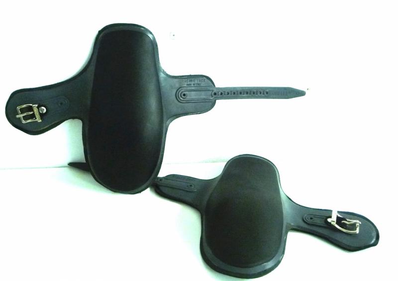 Knäkappor Racing Tack 658