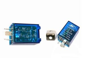 Blinkersrelä 12V 3 Pol För blinkers med ledlampa.