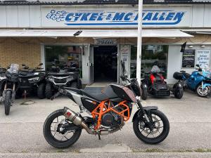 KTM 690 DUKE