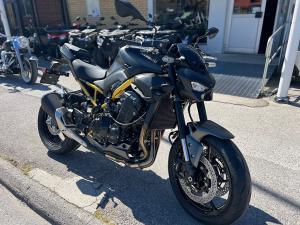 Kawasaki Z900