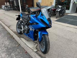 Suzuki GSX-8R
