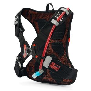 USWE, MOTO Hydro 4 Carbon Orange