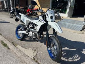 Suzuki DR-Z4SM A2