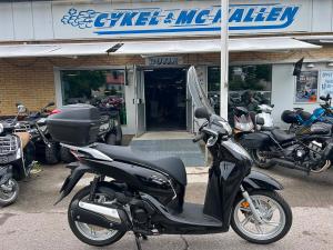 Honda SH300